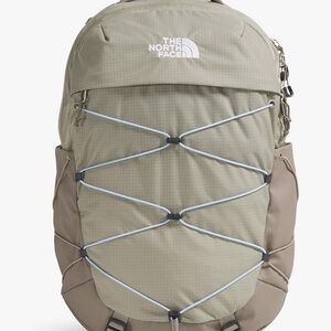 THE NORTH FACE Women's Borealis Backpack NWOT